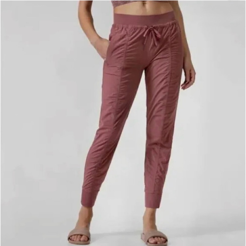 ATHLETA Attitude II Mid Rise Jogger Pant in Dusty Rose Pink, size 4
